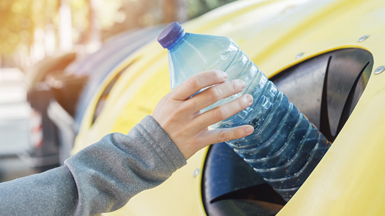 Químico estudio Consejo Cómo se recicla el plástico? Tipos de plásticos y proceso de reciclaje - ZS  España