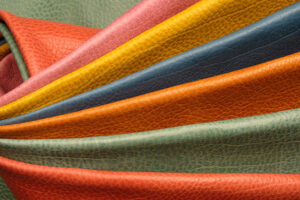 pigmentos, resinas y auxiliares para el cuero