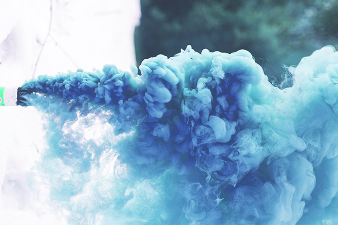 Una nube de gas de color azul