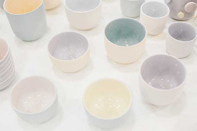 Objetos de vajilla ceramica