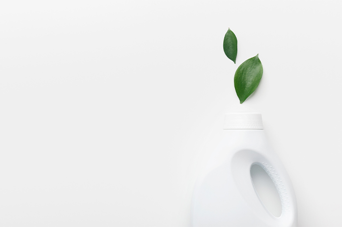 Envase sostenible hecho con biopolimeros