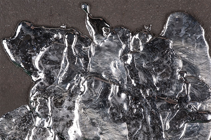 El plomo se funde a temperaturas inusualmente bajas