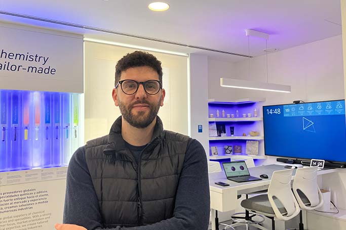 Analizamos el mercado y las necesidades de nuestros clientes del sector químico