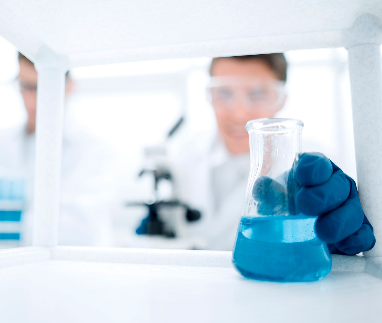 Tecnologia y laboratorios ZS